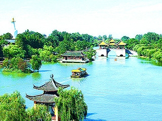 <b>提钱游短信：轻松便捷的旅游预订新方式</b>